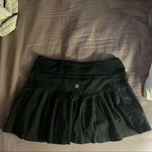 Lululemon Run: Reflective Skirt Size 4